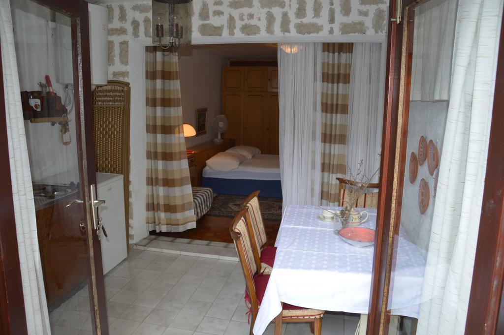 Hous Mira Lejlighed Poreč Værelse billede